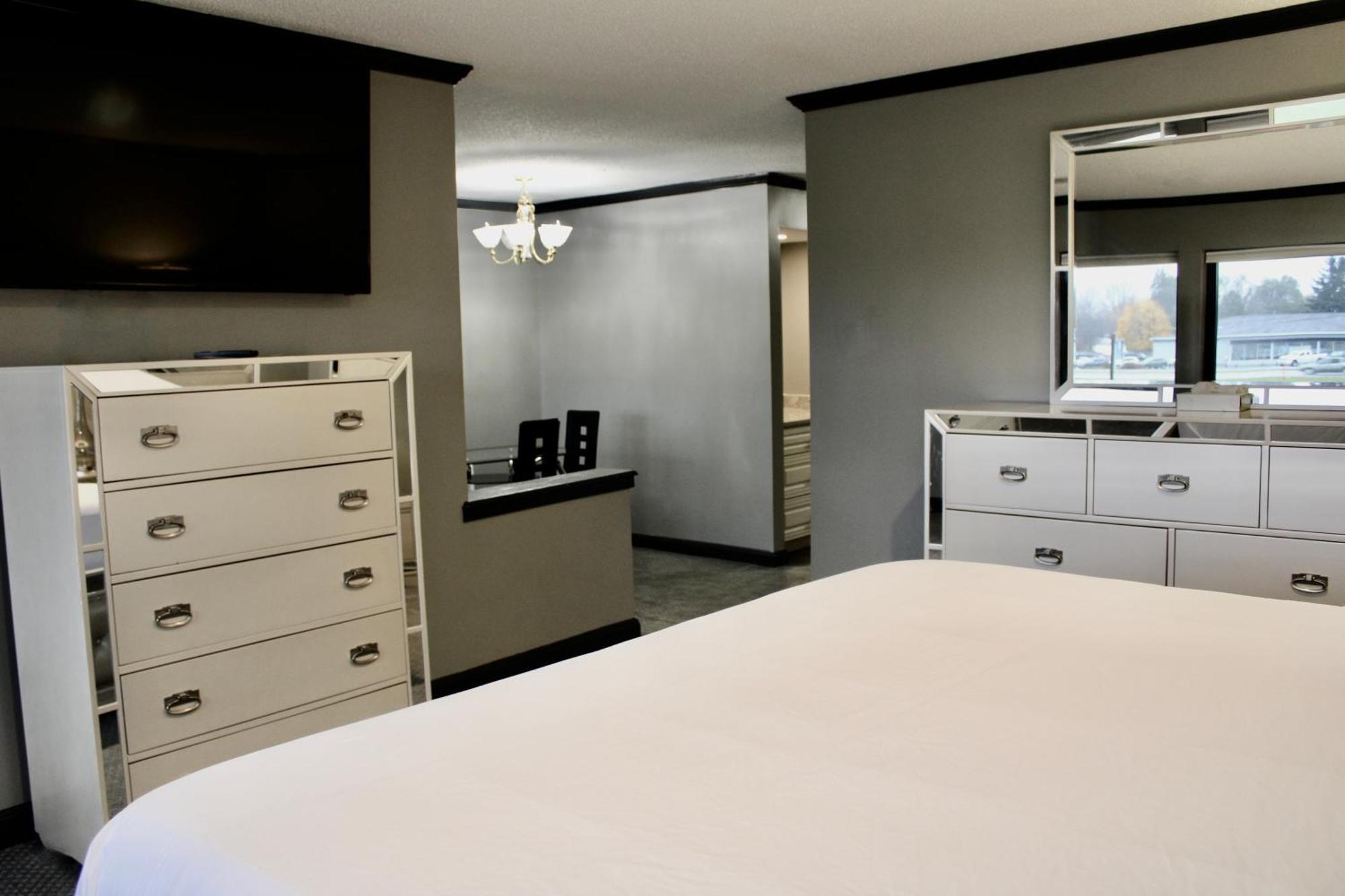 The Carlton Lodge Adrian Bagian luar foto