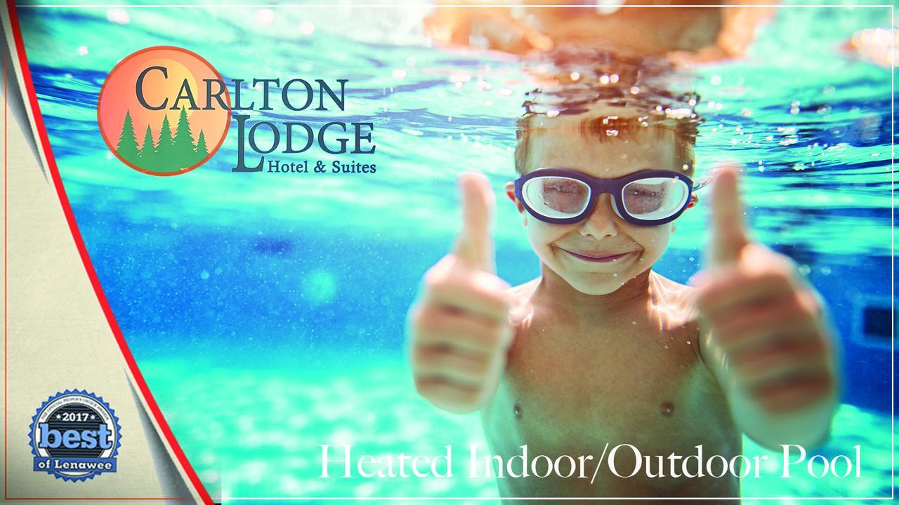 The Carlton Lodge Adrian Bagian luar foto